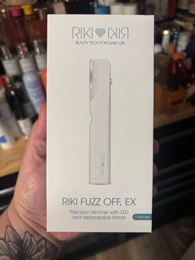 RIKI FUZZ OFF EX Precision Trimmer - White